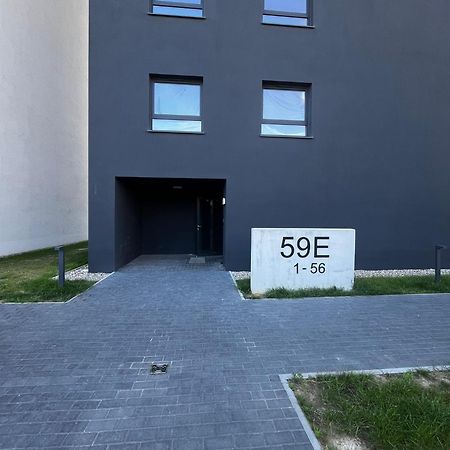 Apartament Z Widokiem Na Stadion Styl Industrialny Jedyny Taki Check In 24 H Poznań Zewnętrze zdjęcie