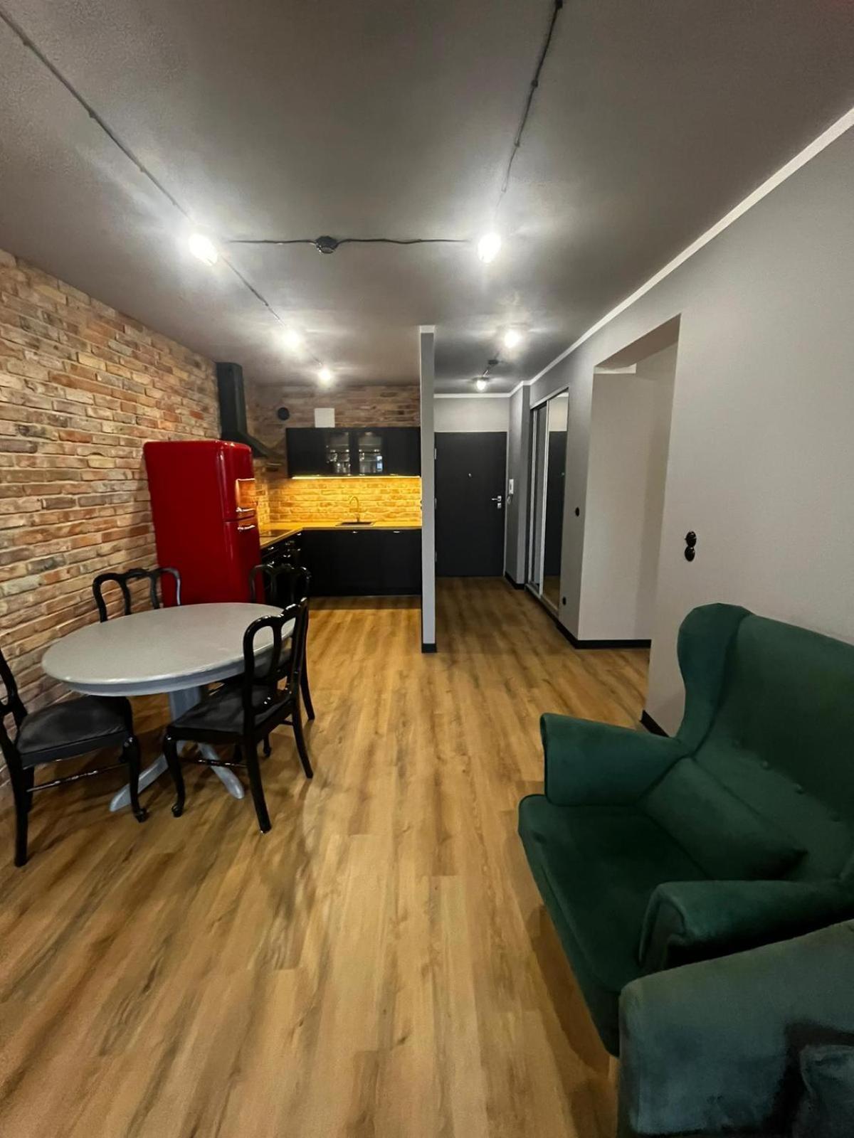 Apartament Z Widokiem Na Stadion Styl Industrialny Jedyny Taki Check In 24 H Poznań Zewnętrze zdjęcie