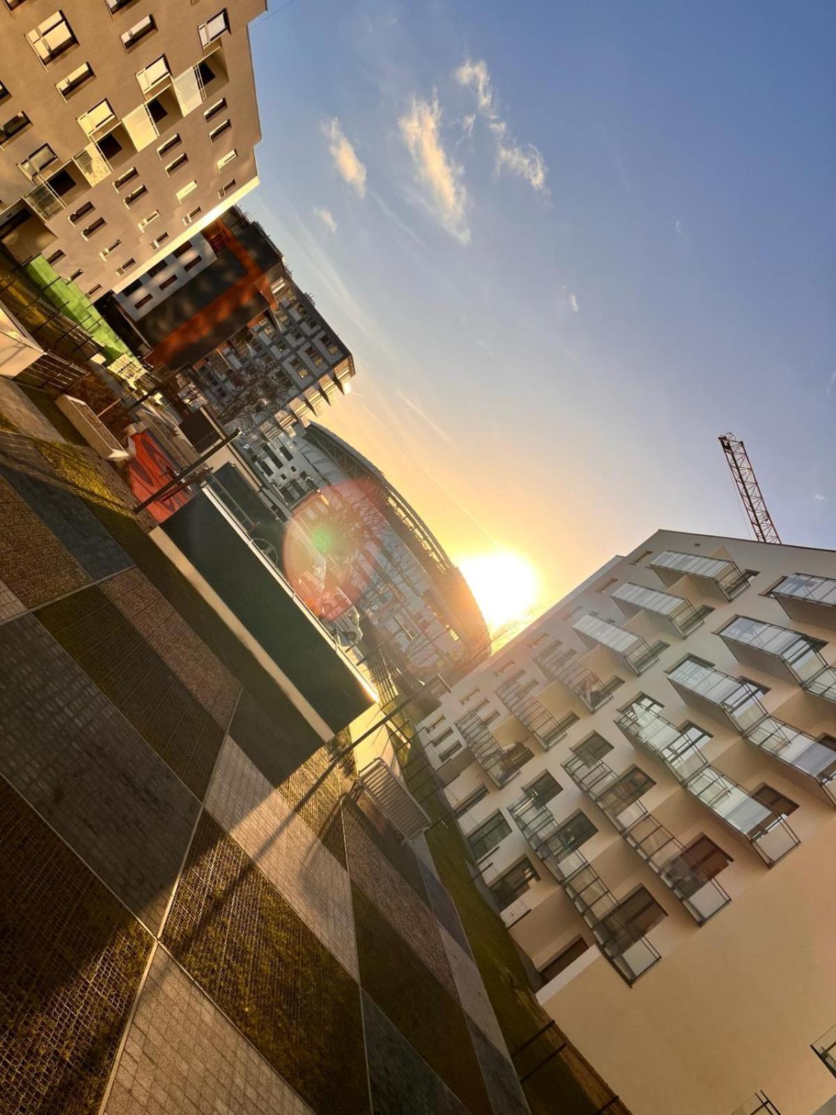 Apartament Z Widokiem Na Stadion Styl Industrialny Jedyny Taki Check In 24 H Poznań Zewnętrze zdjęcie
